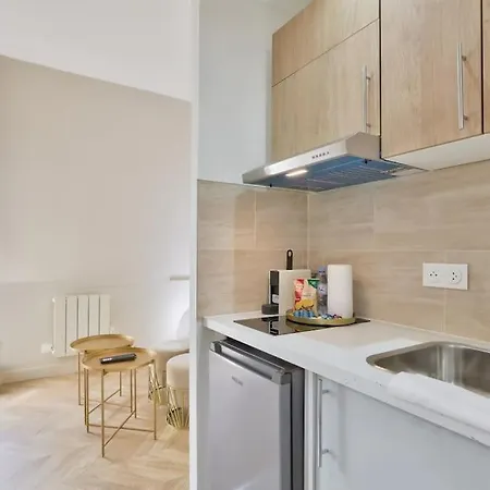 Apartamento Studio Balcony And View Trocadero Passy París